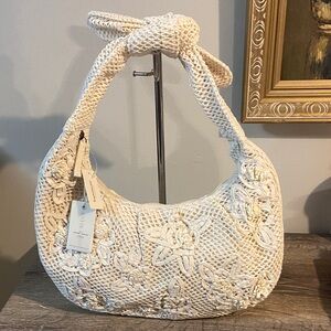 Antik Kraft NWT Cream Knitted Floral Design Shoulder Bag Tie Strap Detail